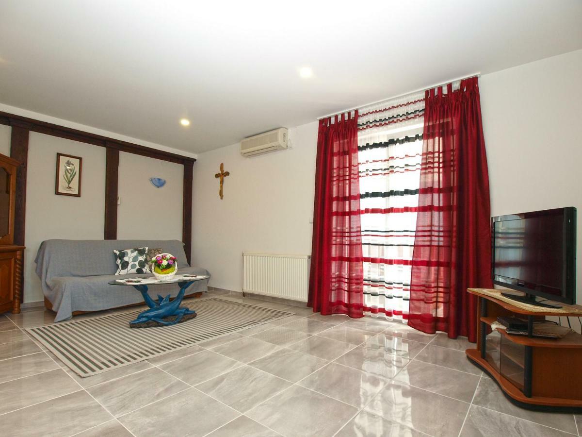 Apartments Dragica 1251 Fazana Luaran gambar