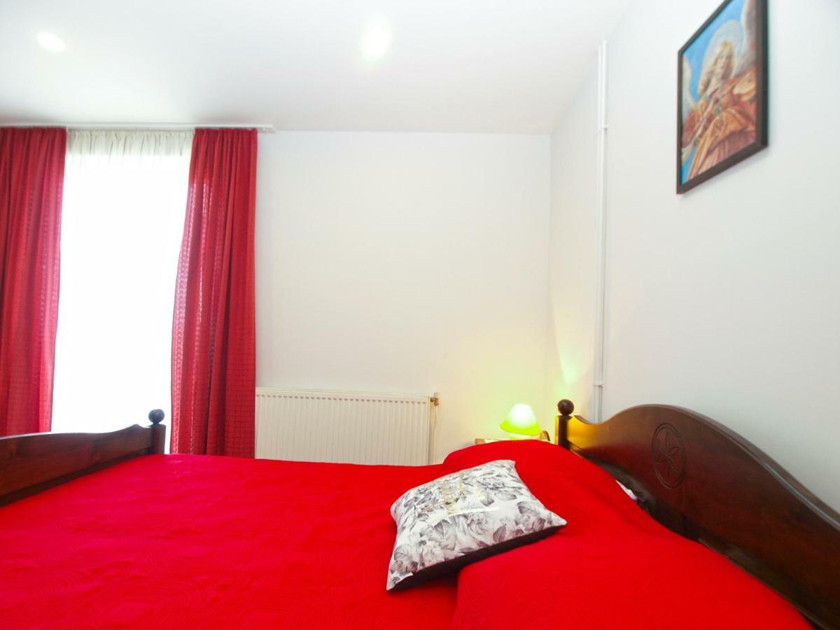 Apartments Dragica 1251 Fazana Luaran gambar